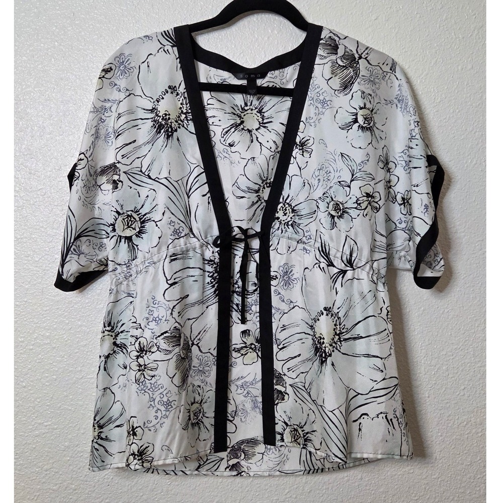 Soma Silk Floral‎ Tie Front Blouse Romantic Spring Pastel Floral Black White